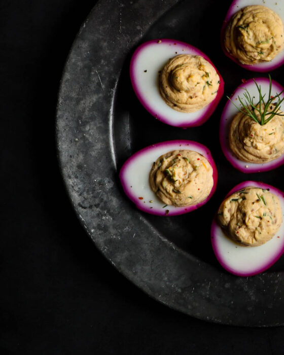 Pink Deviled Eggs / Susi Gastro Studio / Amsterdam Food Photographer